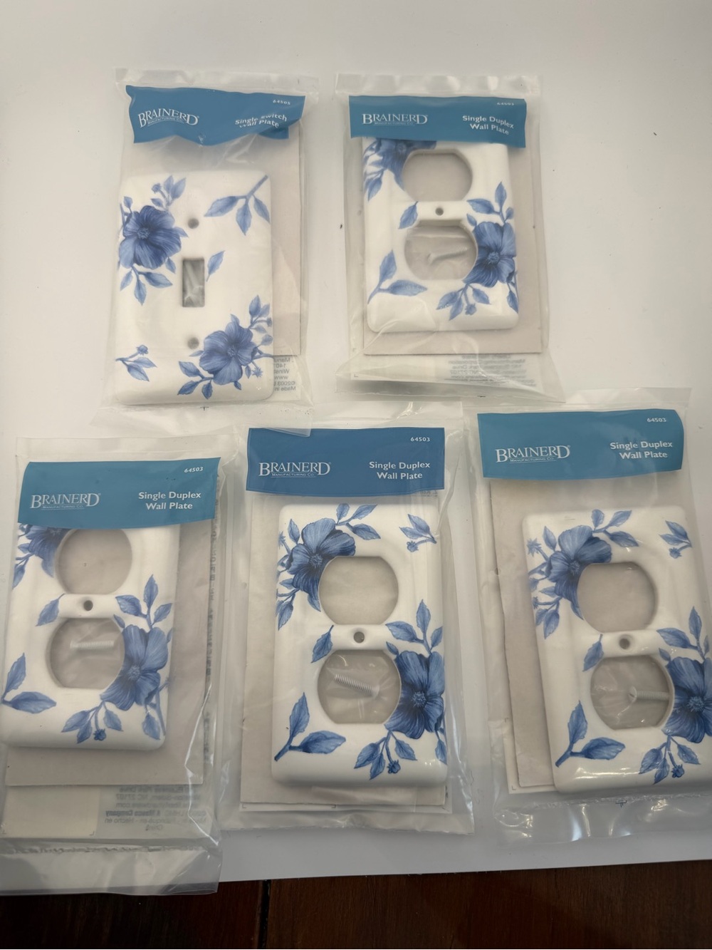 5 Blue White Floral 1 Wall Single Switch Wall Plate 4 Outlet Cover Brainerd